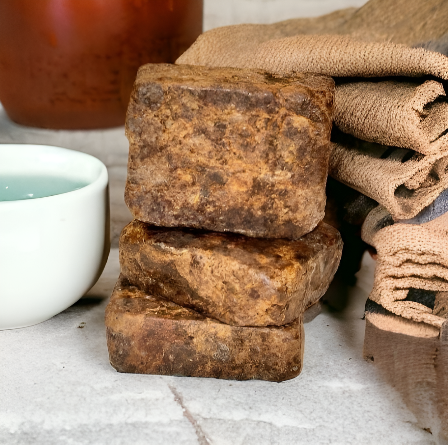 Insipho emnyama (black soap)